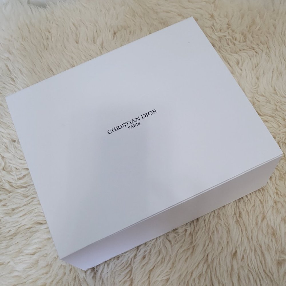 CHRISTIAN DIOR CD Empty white gift Box scarf small bag makeup storage home decor - Picture 5 of 6